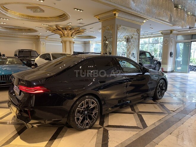 BMW 530e 2024, 9,000 km - 2.0 l - Bakı