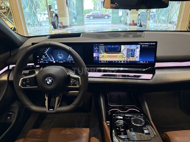 BMW 530e 2024, 9,000 km - 2.0 l - Bakı