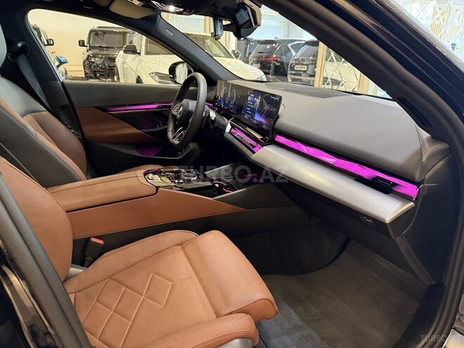 BMW 530e 2024, 9,000 km - 2.0 l - Bakı