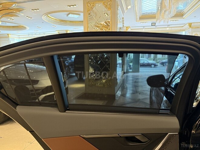 BMW 530e 2024, 9,000 km - 2.0 l - Bakı