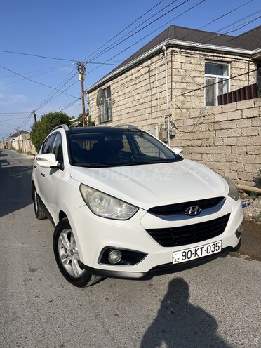 Hyundai ix35 2010, 280,000 km - 2.0 l - Bakı