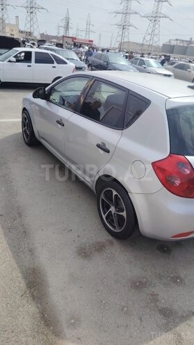 Kia Ceed 2006, 500,000 km - 1.6 l - Bakı
