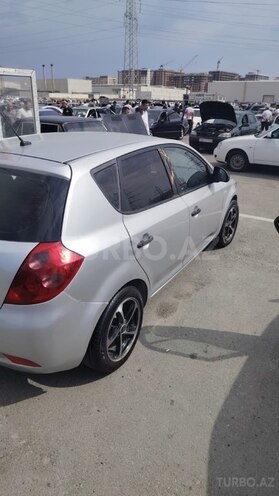 Kia Ceed 2006, 500,000 km - 1.6 l - Bakı