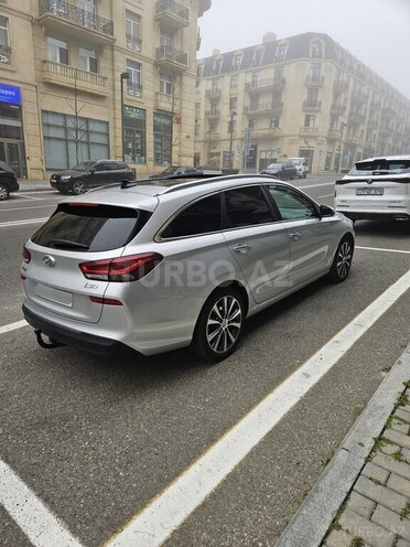 Hyundai i30 2018, 180,180 km - 1.6 л - Bakı
