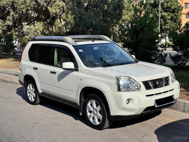 Nissan X-Trail 2010, 248,000 km - 2.5 l - Bakı