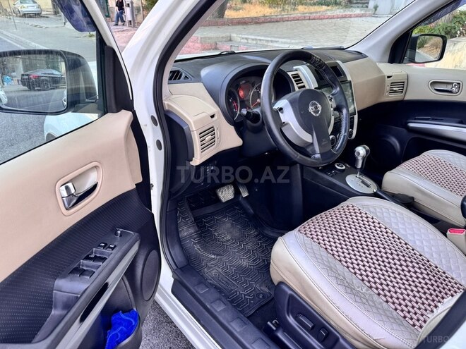 Nissan X-Trail 2010, 248,000 km - 2.5 l - Bakı