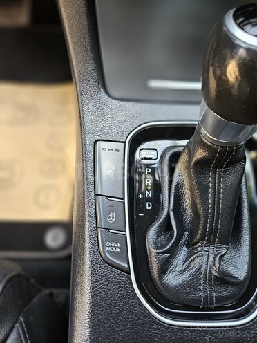 Hyundai i30 2018, 180,180 km - 1.6 л - Bakı