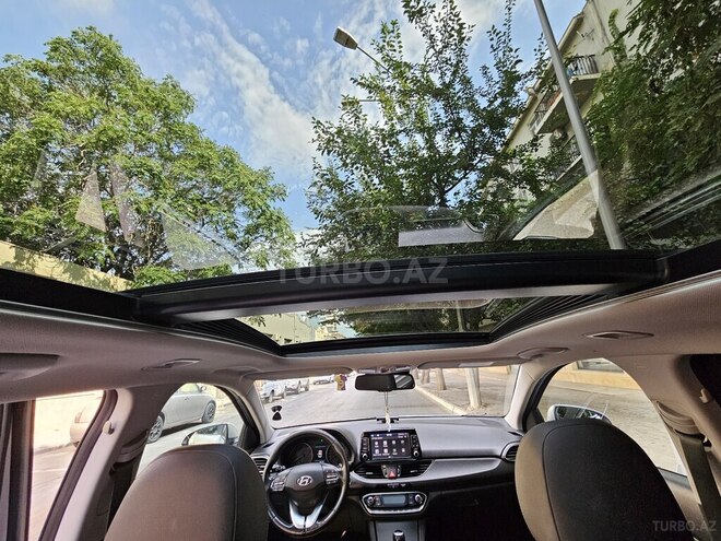 Hyundai i30 2018, 180,180 km - 1.6 л - Bakı