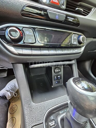 Hyundai i30 2018, 180,180 km - 1.6 л - Bakı