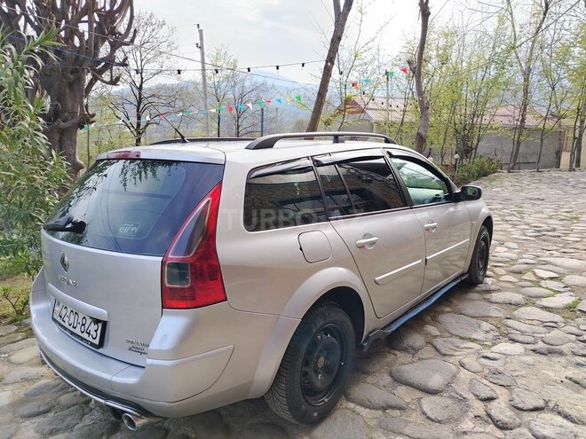 Renault Megane 2007, 450,000 km - 1.5 l - Yevlax