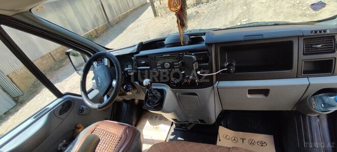 Ford Transit 2011, 282,000 km - 2.4 л - Bakı