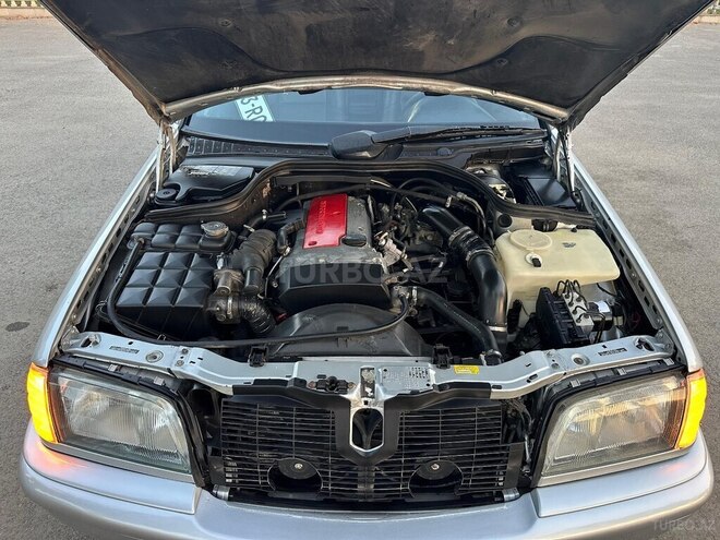 Mercedes C 230 2000, 260,000 km - 2.3 l - Saatlı
