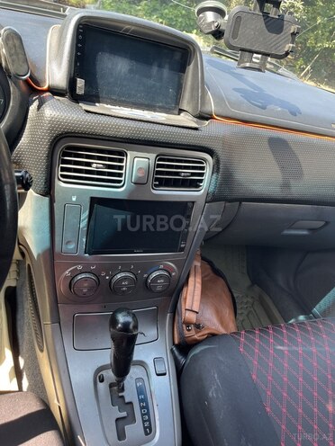 Subaru Forester 2002, 496,000 km - 2.0 l - Astara