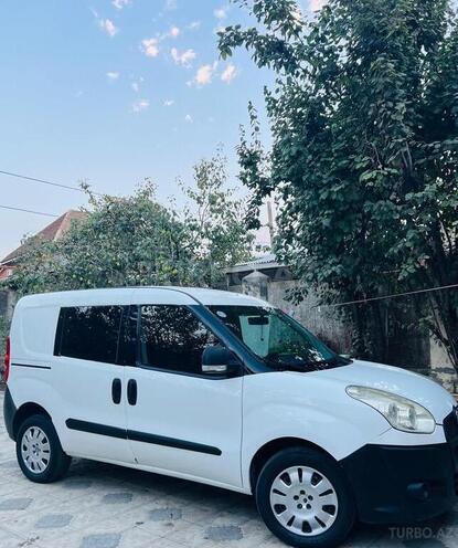 Fiat Doblo 2014, 211,000 km - 1.4 l - Lənkəran