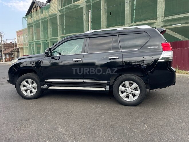 Toyota Land Cruiser Prado 2010, 218,000 km - 2.7 л - Qusar