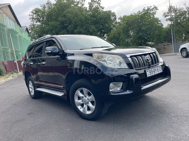 Toyota Land Cruiser Prado 2010, 218,000 km - 2.7 л - Qusar