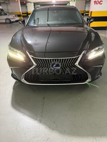 Lexus ES 300h 2020, 100,000 km - 2.5 l - Bakı
