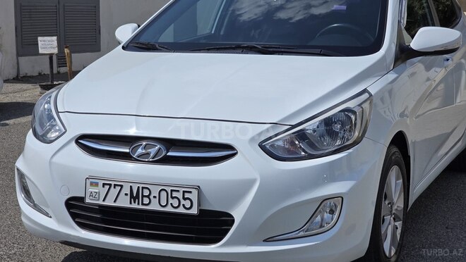 Hyundai Accent 2015, 110,000 km - 1.4 л - Bakı