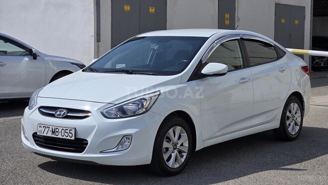 Hyundai Accent 2015, 110,000 km - 1.4 л - Bakı