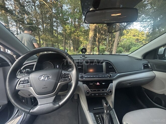 Hyundai Elantra 2016, 119,896 km - 2.0 л - Sumqayıt