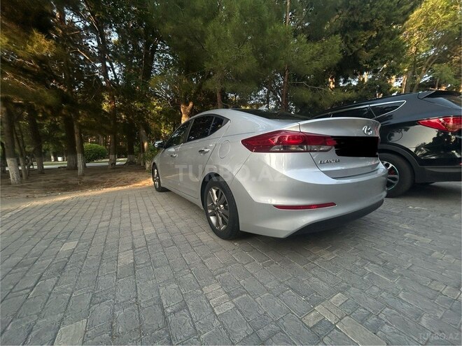 Hyundai Elantra 2016, 119,896 km - 2.0 л - Sumqayıt