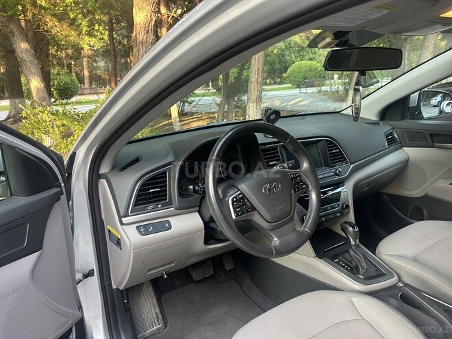 Hyundai Elantra 2016, 119,896 km - 2.0 л - Sumqayıt