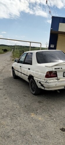 Ford Escort 1995, 374,161 km - 1.6 l - İsmayıllı