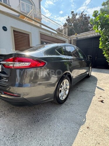 Ford Fusion (North America) 2019, 131,000 km - 2.0 l - Bakı