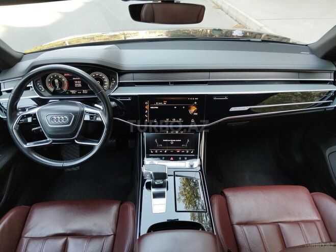 Audi A8 2021, 130,000 km - 3.0 l - Bakı