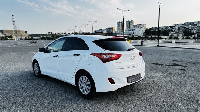 Hyundai i30 2015, 178,000 km - 1.4 l - Bakı