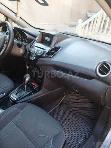 Ford Fiesta 2019, 137,000 km - 1.6 l - Bakı