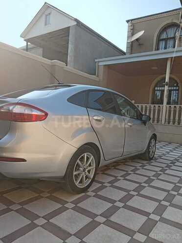Ford Fiesta 2019, 137,000 km - 1.6 l - Bakı