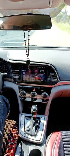 Hyundai Elantra 2018, 193,000 km - 2.0 л - Bakı