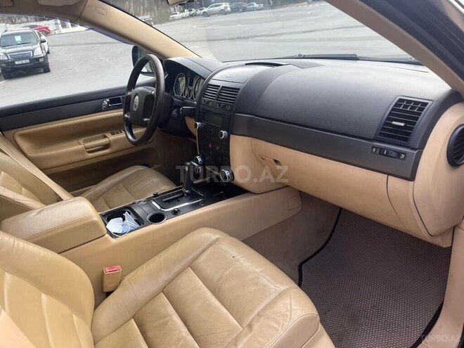 Volkswagen Touareg 2006, 173,659 km - 2.5 l - Masallı