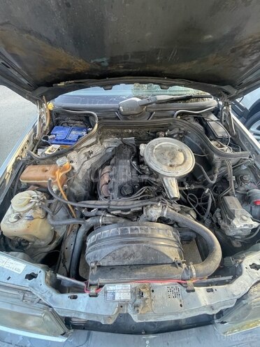 Mercedes E 200 1993, 400,000 km - 2.0 l - Qəbələ