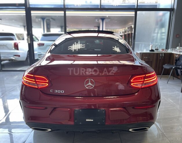 Mercedes C 300 2018, 91,000 km - 2.0 л - Bakı