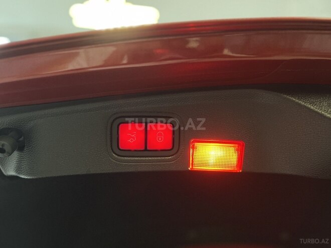 Mercedes C 300 2018, 91,000 km - 2.0 л - Bakı