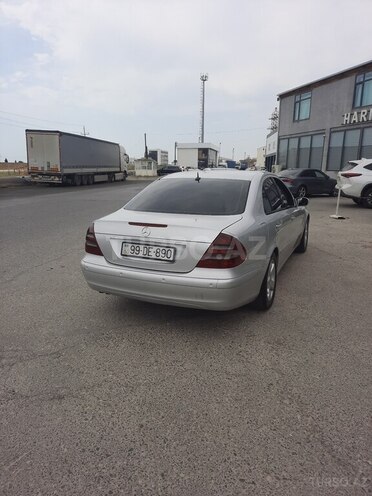 Mercedes E 220 2002, 335,000 km - 2.2 l - Bakı