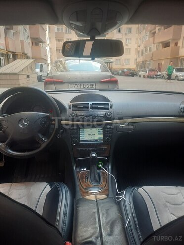 Mercedes E 220 2002, 335,000 km - 2.2 l - Bakı