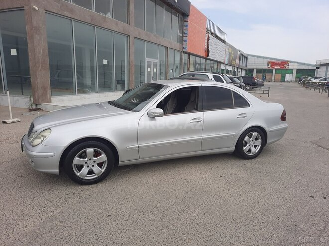 Mercedes E 220 2002, 335,000 km - 2.2 l - Bakı