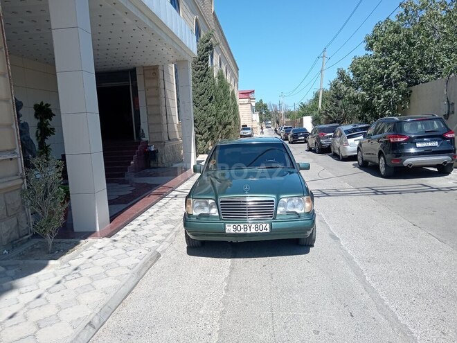 Mercedes E 300 1995, 360,000 km - 3.0 л - Sumqayıt