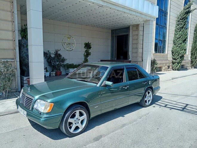 Mercedes E 300 1995, 360,000 km - 3.0 л - Sumqayıt