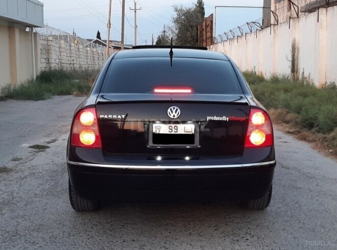 Volkswagen Passat 2004, 153,000 km - 1.8 l - Bakı