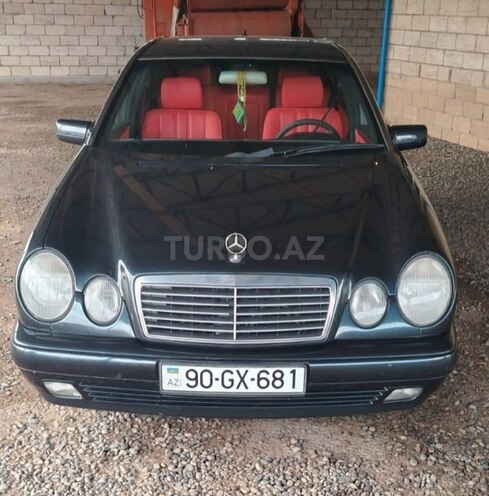 Mercedes E 240 1998, 100,000 km - 2.4 l - İmişli
