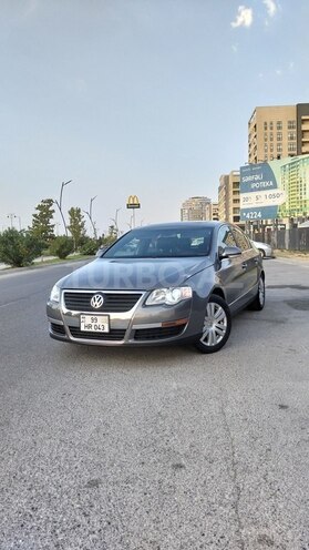 Volkswagen Passat 2005, 330,825 km - 2.0 l - Sumqayıt