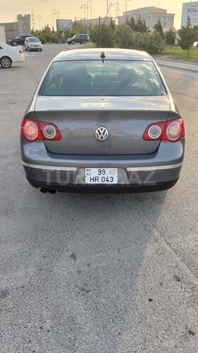 Volkswagen Passat 2005, 330,825 km - 2.0 l - Sumqayıt