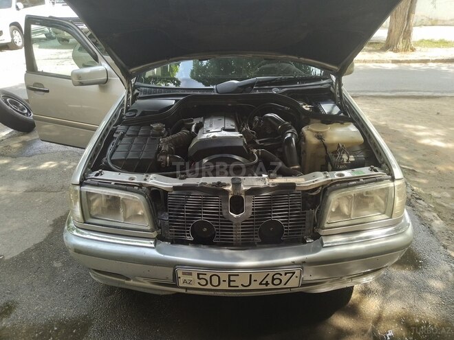 Mercedes C 230 1997, 293,520 km - 2.3 л - Sumqayıt