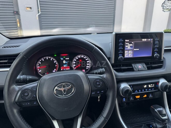 Toyota RAV4 2019, 39,000 km - 2.0 l - Bakı