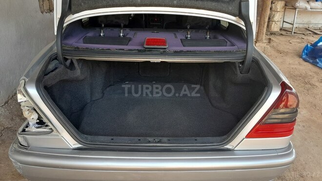 Mercedes C 200 2000, 250,000 km - 2.0 l - Beyləqan