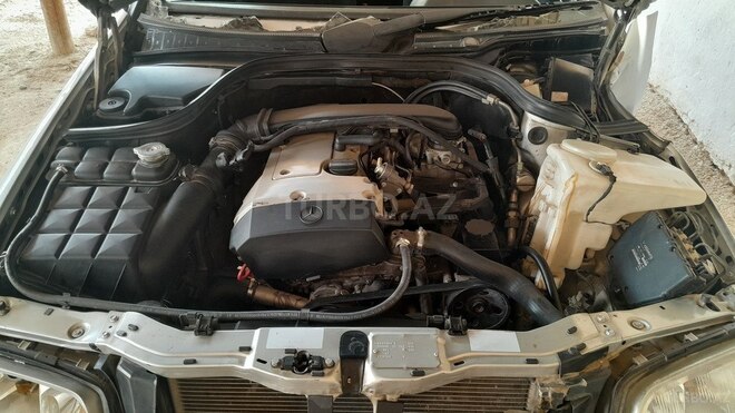 Mercedes C 200 2000, 250,000 km - 2.0 l - Beyləqan